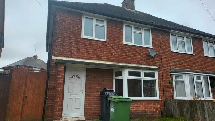3 Bedroom Property To Rent In Milton Road, Bilston, WV14