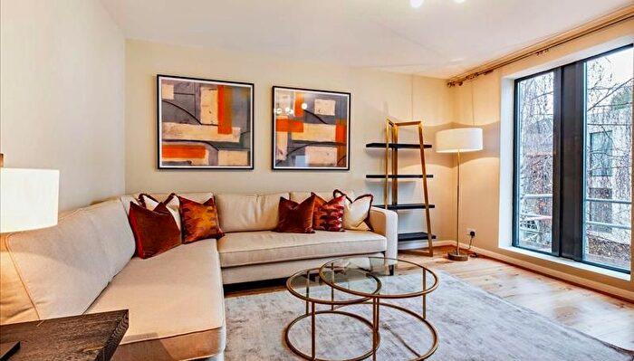 2 Bedroom Property To Rent In Fulham Road, London, SW3