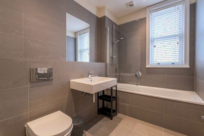 1 Bedroom Flat To Rent In King Street, London, W6