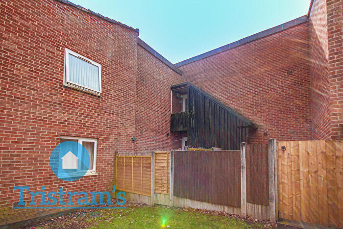 2 Bedroom Apartment To Rent In Calderdale, Nottingham, NG8