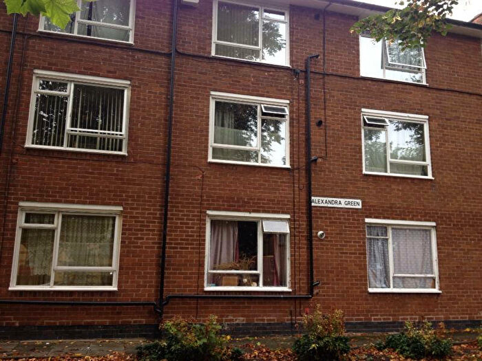 1 Bedroom Flat To Rent In Alexandra Green, Liverpool, Merseyside, L17