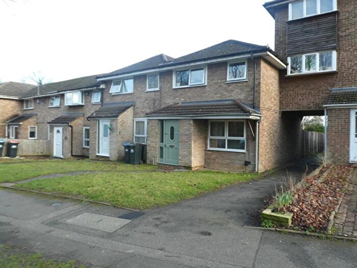 3 Bedroom Terraced House For Sale In Whaddon Way, Bletchley, Milton Keynes, MK3