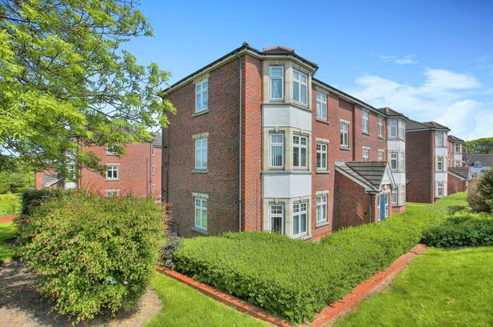 2 Bedroom Flat To Rent In Turnberry, Whitley Bay, Tyne And Wear, NE25