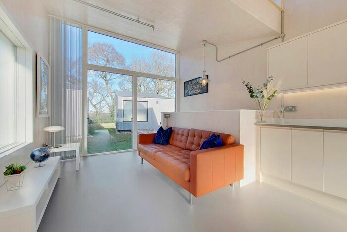 2 Bedroom Semi-Detached House To Rent In Lighterman's Yard, Forest Gate E7, Forest Gate,