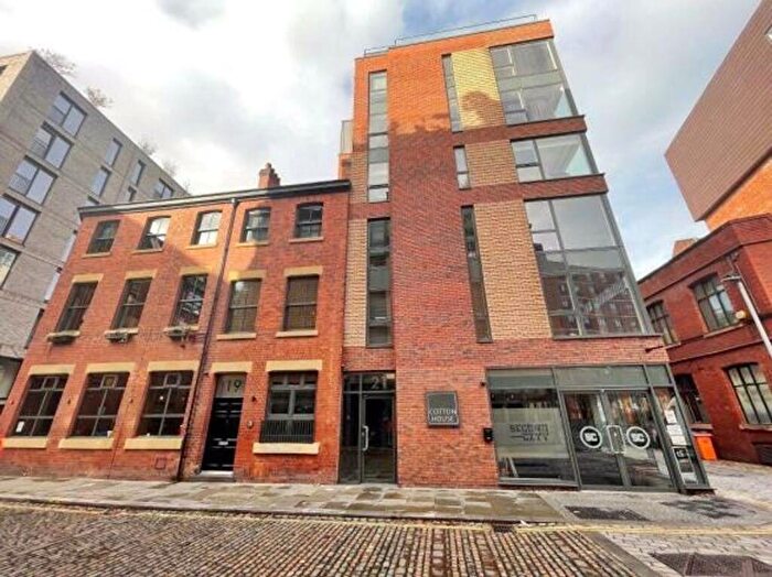 2 Bedroom Apartment To Rent In Blossom Street, Manchester, M4