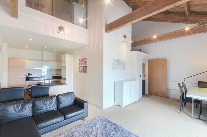 2 Bedroom Flat To Rent In Warehouse W, Western Gateway, London, E16