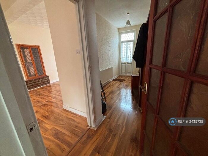 3 Bedroom End Of Terrace House To Rent In Baldwin Street, Newport, NP20