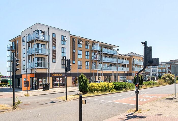 2 Bedroom Flat For Sale In Chessel Drive, Patchway, Bristol, Gloucestershire, BS34