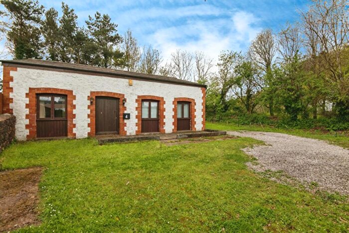 2 Bedroom Barn Conversion For Sale In Appledore Court, Burlescombe, Tiverton, EX16