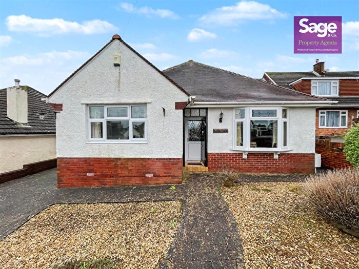 3 Bedroom Detached Bungalow For Sale In Hillcrest, New Inn, Pontypool, NP4