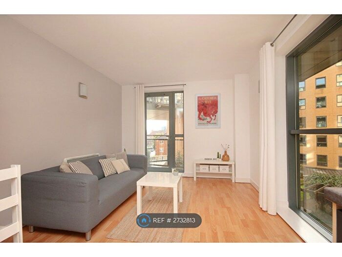 1 Bedroom Flat To Rent In West One Development, Sheffield, S1