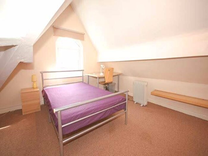 4 Bedroom Semi Detached House To Rent In Holland Street, Fairfield, L7