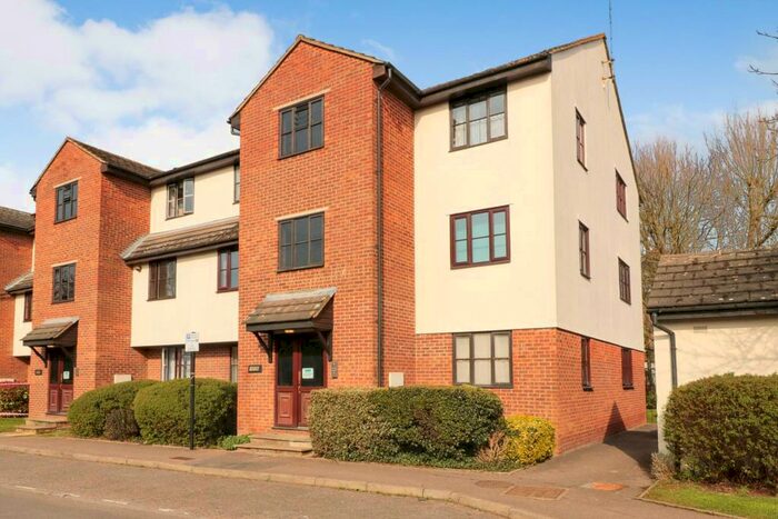 1 Bedroom Apartment To Rent In Rushes Court, Bishops Stortford, CM23
