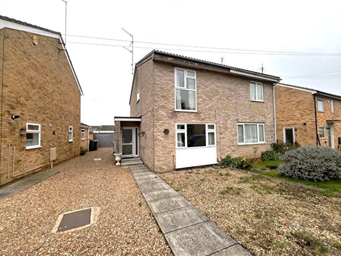 2 Bedroom Semi Detached House For Sale In Dovecote Close, Peterborough, PE1
