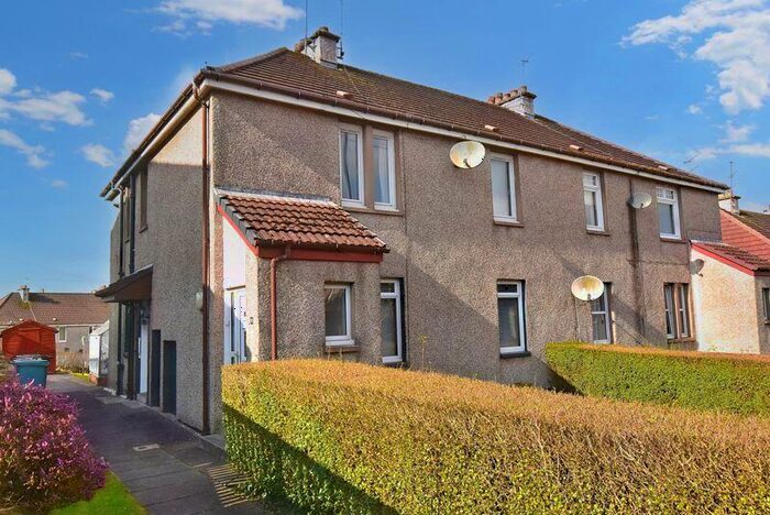 2 Bedroom Flat To Rent In Howe Road, Kilsyth, G65