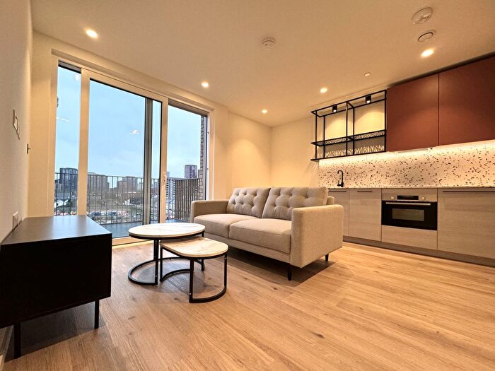 1 Bedroom Flat To Rent In Iris House, Hemlock Street, Poplar Riverside, London, E14