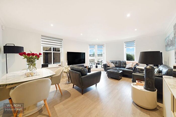 2 Bedroom Flat For Sale In King Henry Mews, Harrow On The Hill, HA2