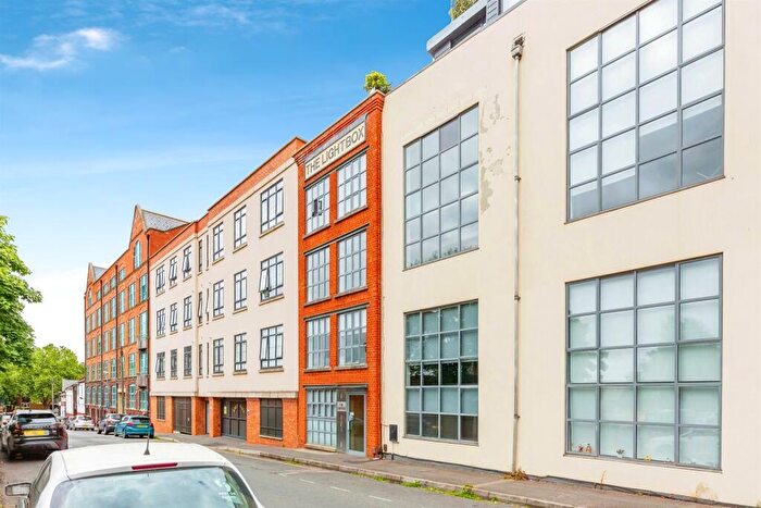 2 Bedroom Apartment To Rent In Duke Street, Northampton, NN1