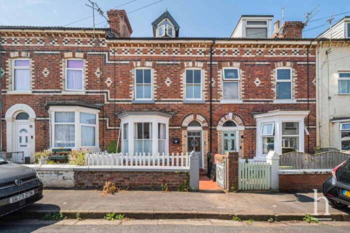 4 Bedroom Terraced House For Sale In Strand Road, Hoylake, CH47