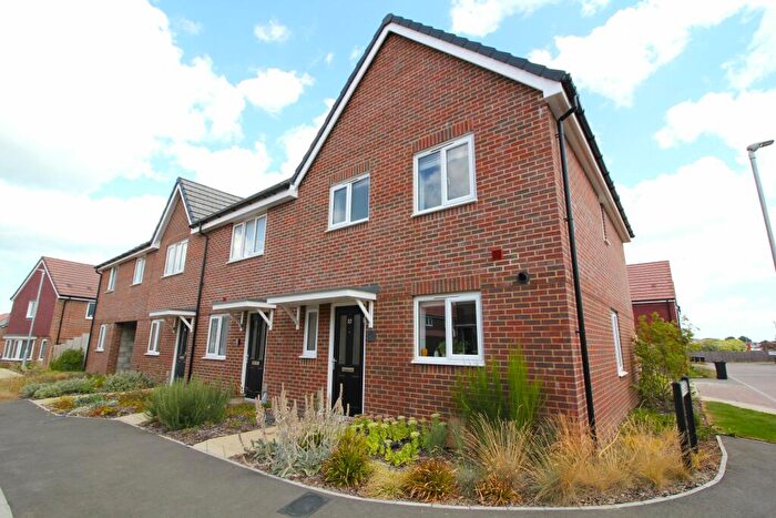 3 Bedroom End Of Terrace House To Rent In Aquarius Road, Margate, CT9