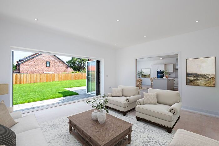 3 Bedroom Bungalow For Sale In Thistle Oaks, Galtres Grange, South Back Lane, Tollerton, YO61