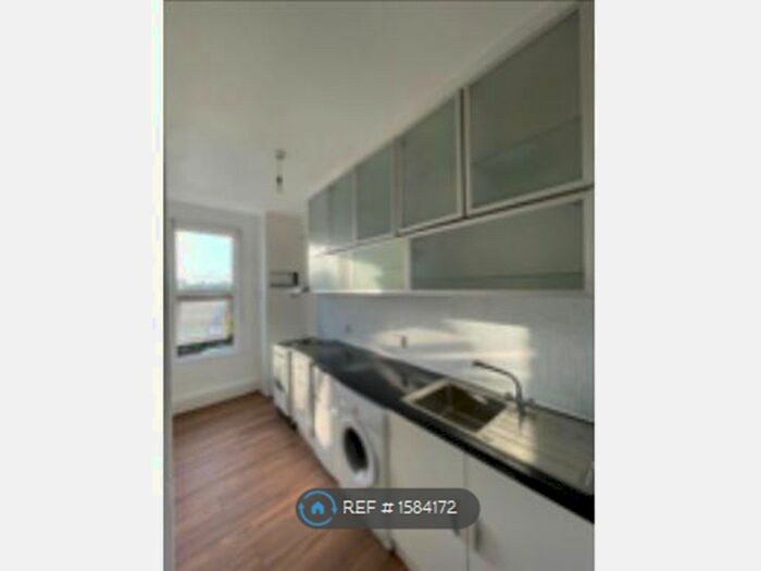 1 Bedroom Flat To Rent In Leytonstone, London, E11