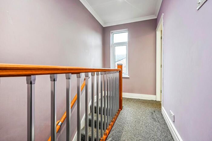 3 Bedroom End Of Terrace House For Sale In Munster Road, Liverpool, Merseyside, L13