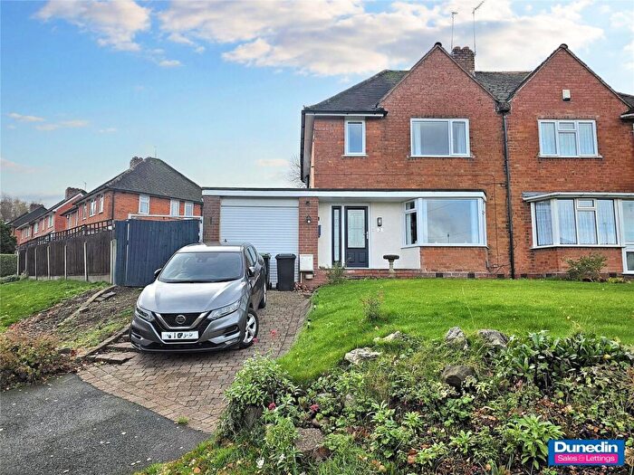 3 Bedroom Semi Detached House For Sale In Birch Road, Rubery, Birmingham, B45