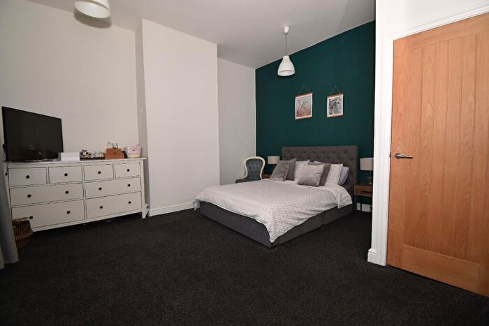 2 Bedroom Terraced House For Sale In New Street, Huddersfield, West Yorkshire, HD3