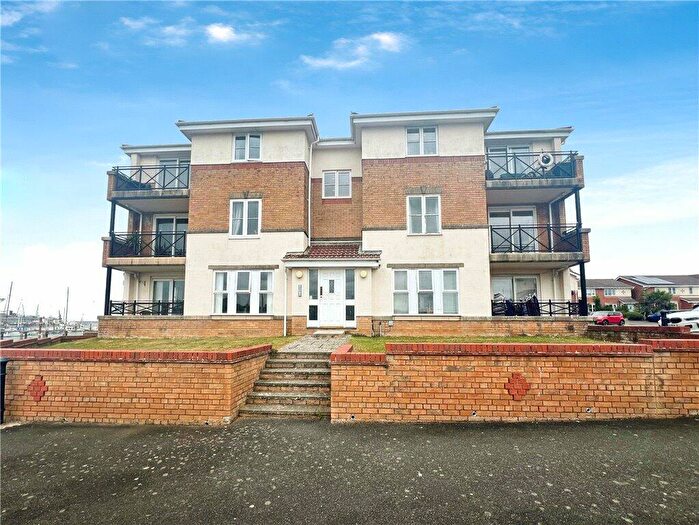 2 Bedroom Apartment For Sale In Cavalier Quay, East Cowes, Isle Of Wight, PO32