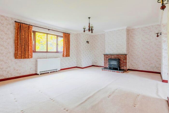 4 Bedroom Detached House For Sale In Summerfield Close, Mevagissey, St. Austell, Cornwall, PL26