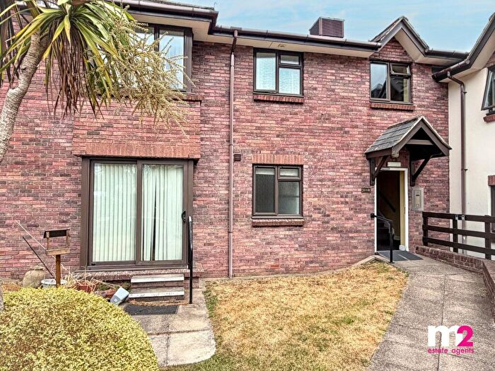 1 Bedroom Retirement Property For Sale In Priory Gardens, Abergavenny, NP7