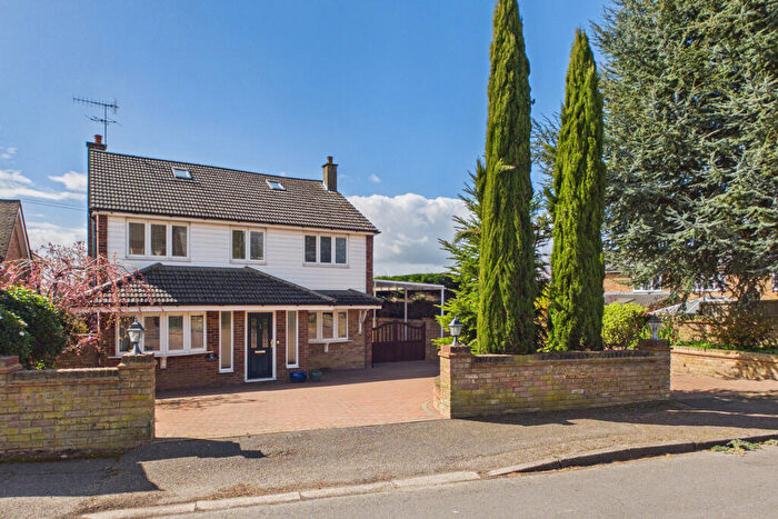 4 Bedroom Detached House For Sale In Green End Road, Hemel Hempstead, HP1