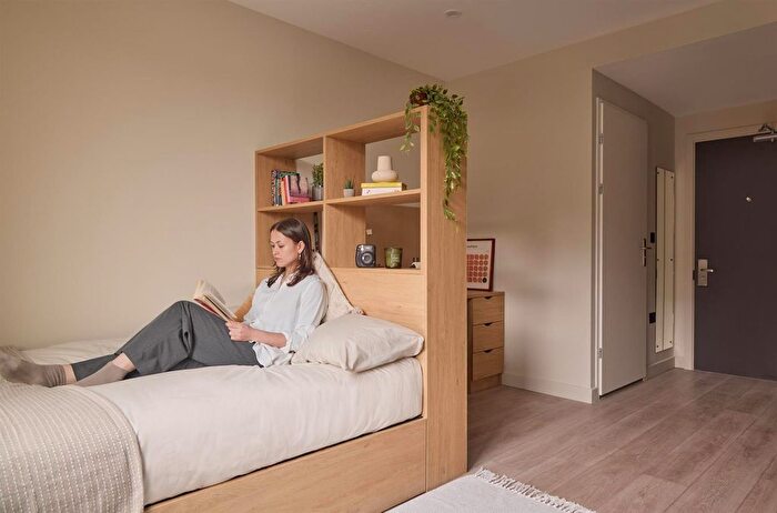 Studio To Rent In Hallsville Road, London, E16