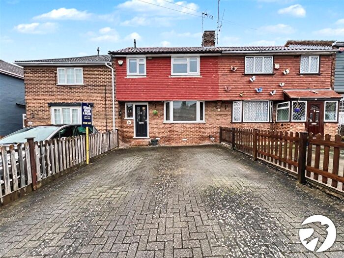 3 Bedroom Terraced House For Sale In Dorrit Way, Rochester, Kent, ME1