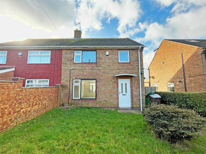3 Bedroom Semi-Detached House To Rent In Mosswood Crescent, Bestwood Park, Nottingham, NG5
