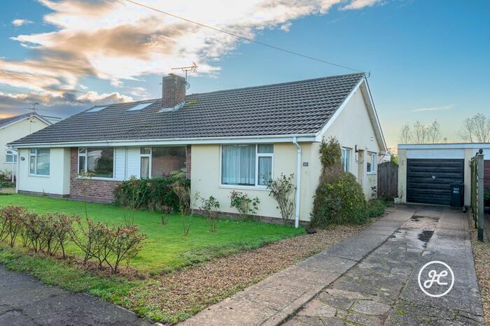 3 Bedroom Semi-Detached Bungalow For Sale In Estuary Park, Combwich, Bridgwater, TA5