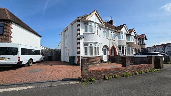 4 Bedroom Semi-Detached House To Rent In Capmartin Road, Radford, Coventry, CV6