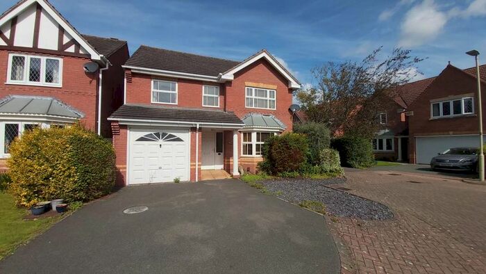 4 Bedroom Detached House To Rent In Braeburn Close, Longlevens, Gloucester, GL2