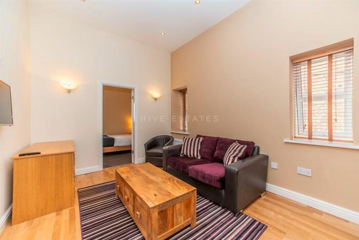 1 Bedroom Apartment To Rent In Dene Apartments, Jesmond, Newcastle Upon Tyne, NE2