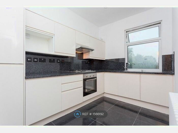 1 Bedroom Flat To Rent In Page Green Terrace, London, N15