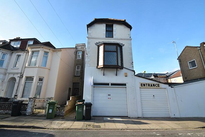 4 Bedroom Detached House To Rent In Worthing Road, Southsea, PO5