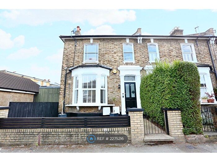 1 Bedroom Flat To Rent In Bonfield Road, London, SE13