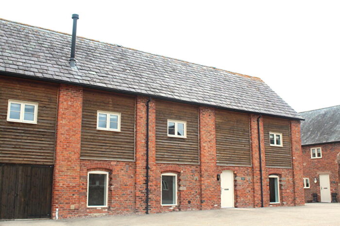 4 Bedroom Barn Conversion For Sale In Wrexham Road, Ridley, Tarporley, CW6