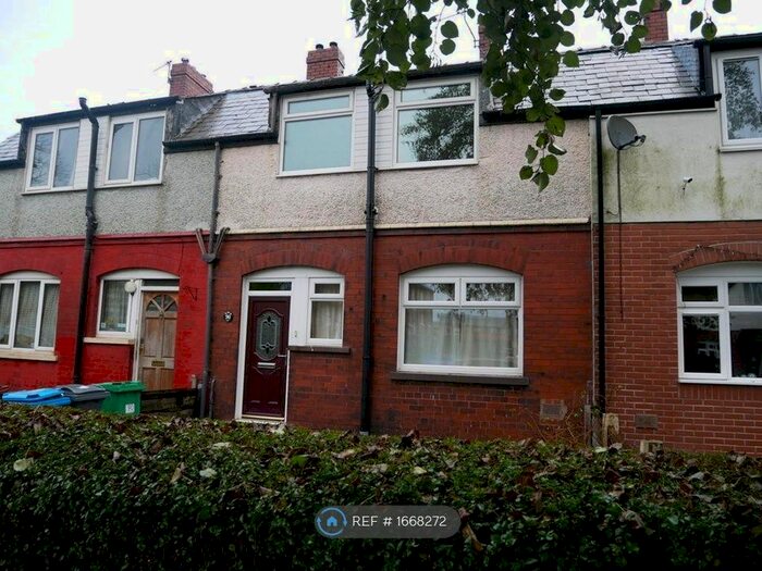 2 Bedroom Terraced House To Rent In Victoria Avenue, Manchester, M9