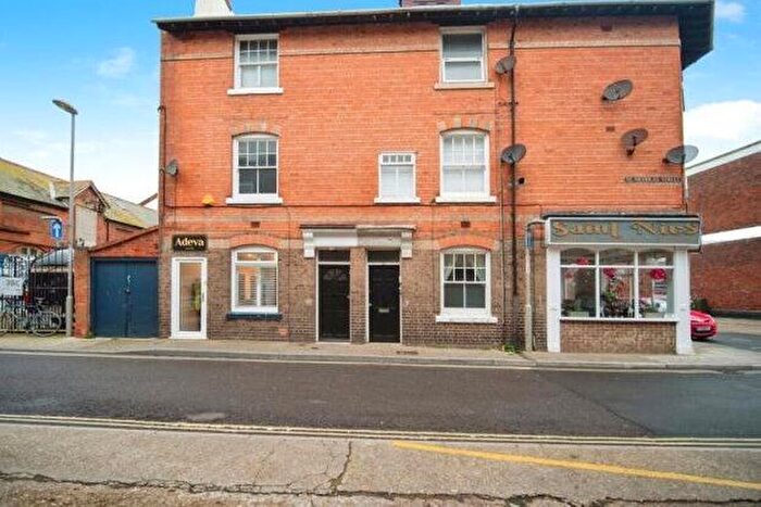 1 Bedroom Flat To Rent In St. Nicholas Street, Weymouth, DT4