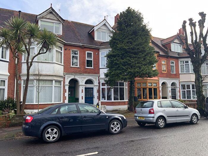 2 Bedroom Flat To Rent In Fishermans Avenue, Southbourne, Bournemouth, BH6