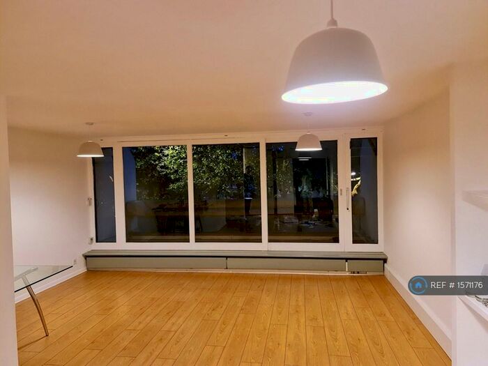 2 Bedroom Maisonette To Rent In Stoneleigh Terrace, London, N19