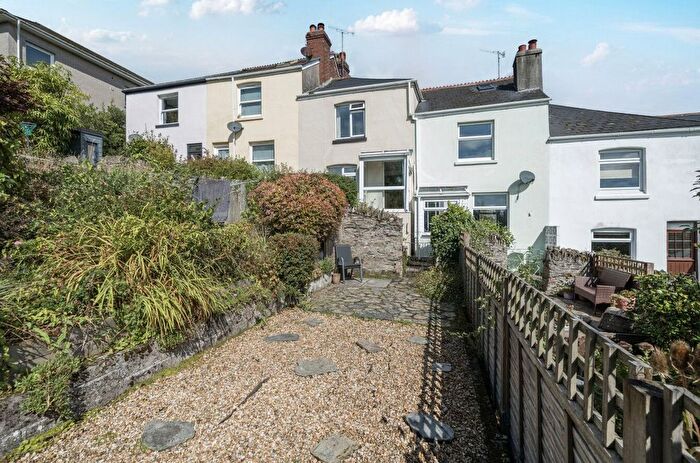 2 Bedroom Terraced House For Sale In River View Place, Kingsbridge, TQ7