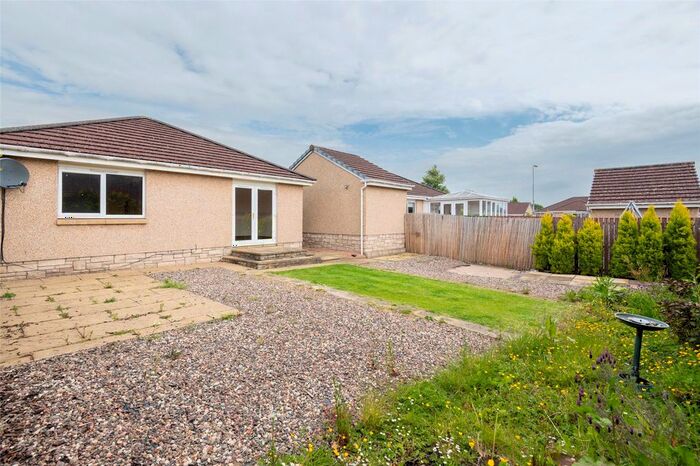 3 Bedroom Bungalow For Sale In Hutton Browne Grove, Kennoway, Leven, Fife, KY8